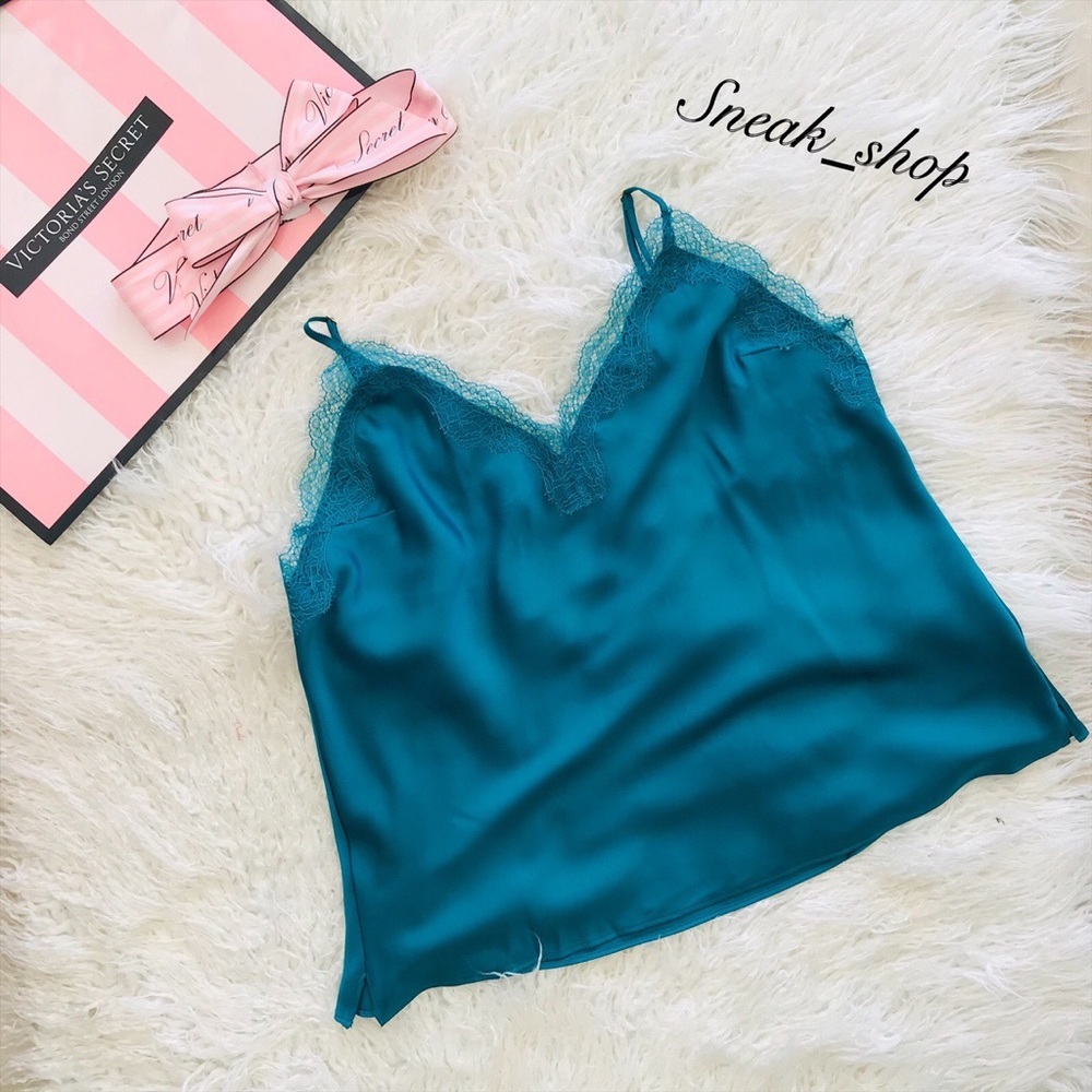 NWT Victoria’s Secret Sequin Cami